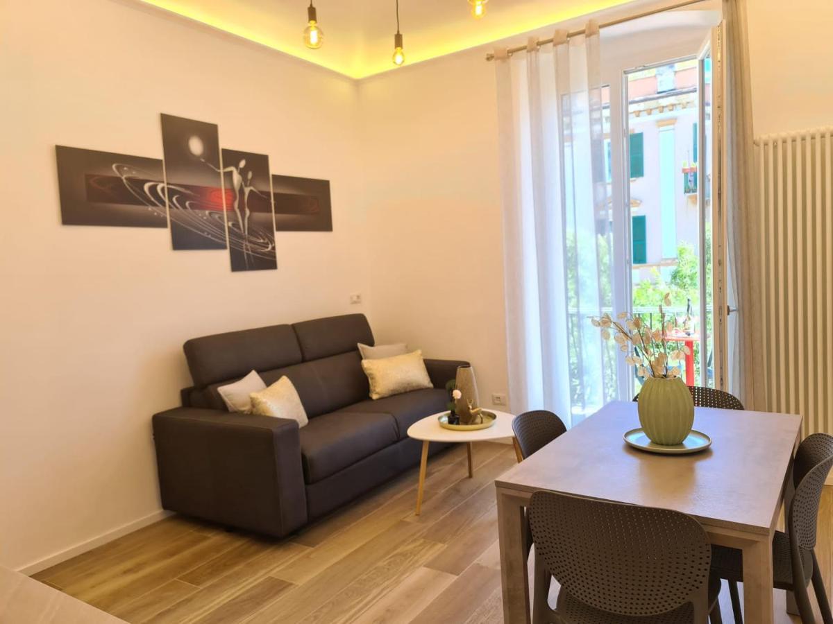 Soni Apartment La Spezia Exterior photo